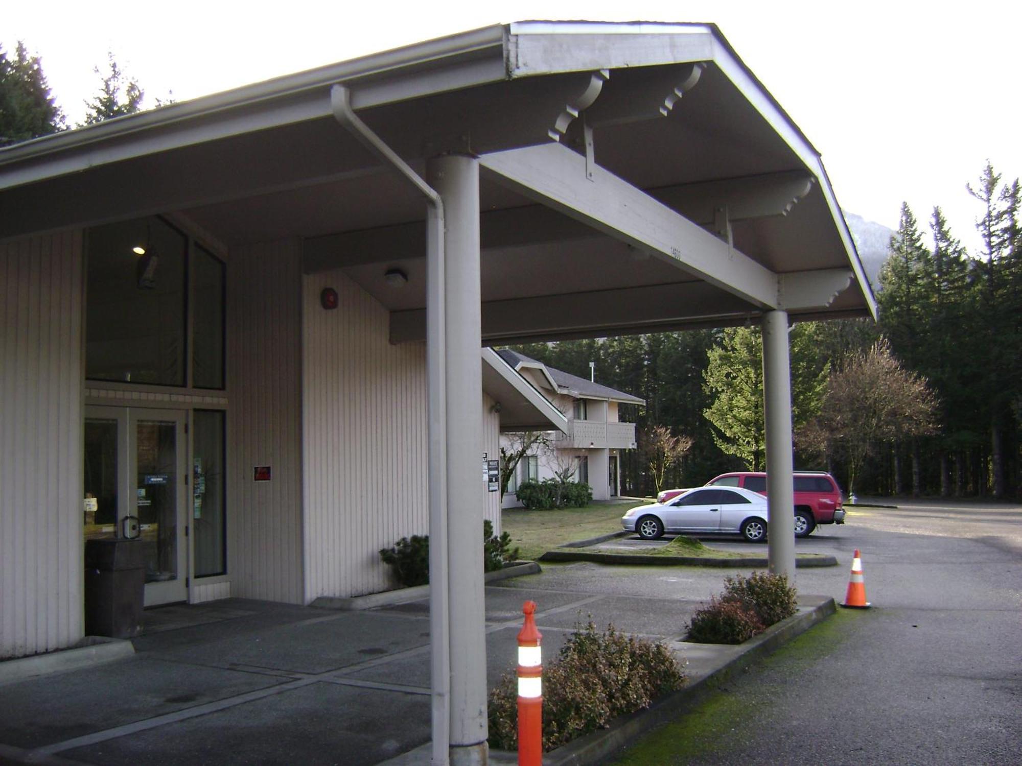Edgewick Inn North Bend Ngoại thất bức ảnh